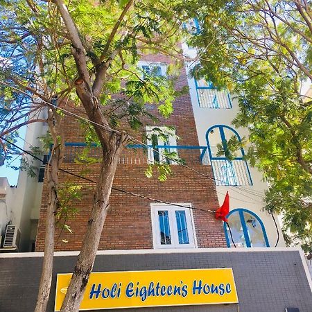 Holi Eighteen'S House Vinh Hai Exteriér fotografie